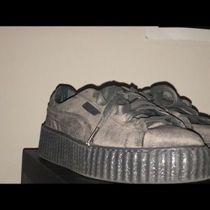 Fenty X Puma. Size 7.5 in wmen price is negotiable